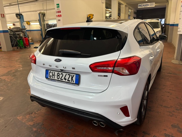 Ford Focus 1.0 EcoBoost Hybrid 125 CV ST-Line